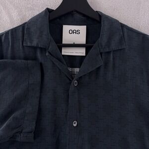 OAS Resort Short Sleeve Shirt Mens Size Medium Black Cross Print Button Down